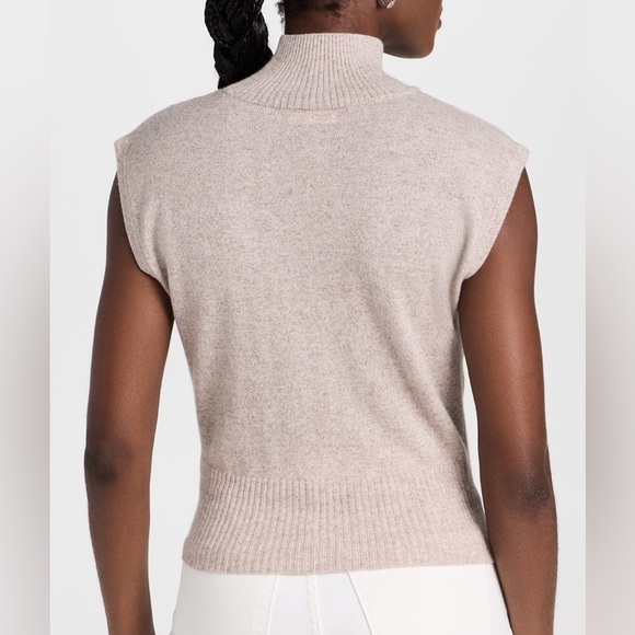 Reformation - Arco Cashmere Sleeveless Turtleneck Sweater in Barley, XS - Picture 8 of 10